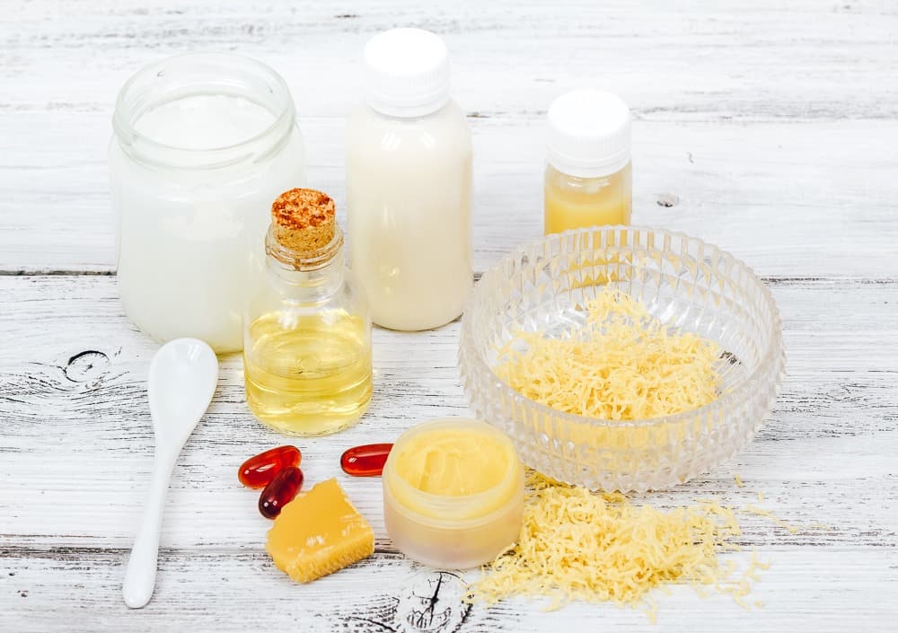 When you learn to make your own homemade lip balm something wonderful happens!&nbsp; You can stop reading labels and know you&rsquo;re using a truly natural and safe product on your lips. #DIY #essentialoils #nontoxicDIY