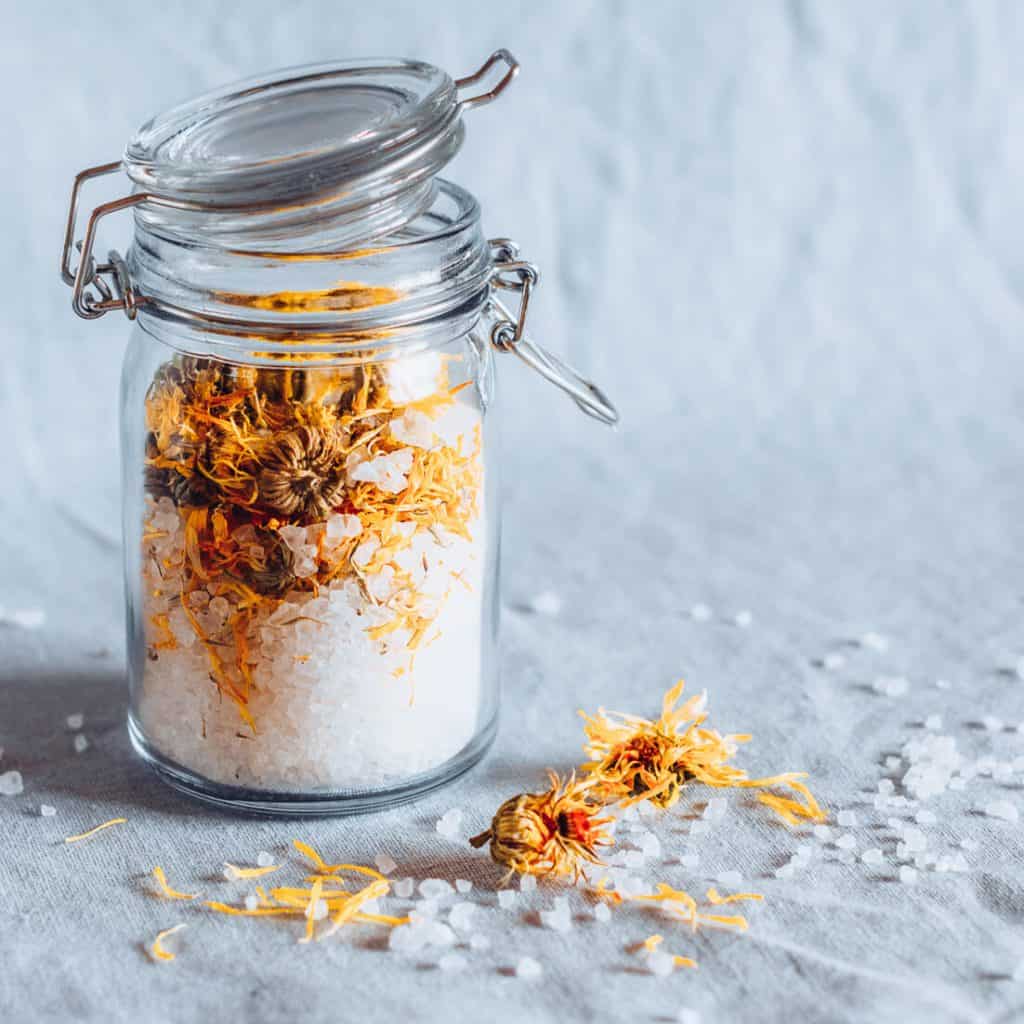 Making your own bath bombs can be intimidating. Maybe you've tried to make homemade bath bombs and they just haven't turned out? That's why today you will learn How to Make Bath Bombs the Easy Way. No more stress or flops! #bathbombs #diybathbomb #skincare #diy #homemade #bathtime