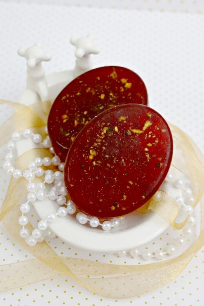 Want to try a turmeric soap but aren&rsquo;t sure where to start? Try making your own DIY turmeric soap at home. Turmeric soap has many benefits for skin. Turmeric soap can lighten dark spot, reduce signs of aging, and reduce irritation. Turmeric is antibacterial and a turmeric soap can help acne-prone skin by cleansing skin and reducing inflammation. Turmeric soap is great for your face and is suitable for almost all skin types. Try a homemade turmeric soap today!